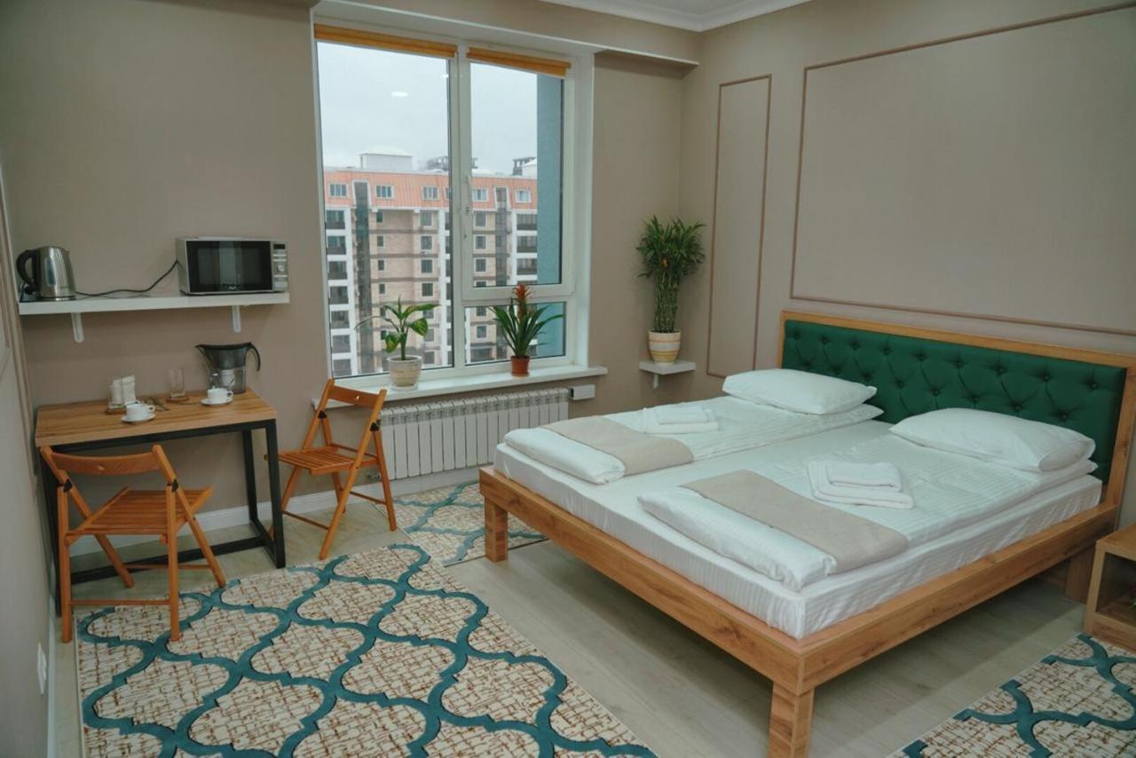 Halal Apart Hotel Almaty Exterior foto